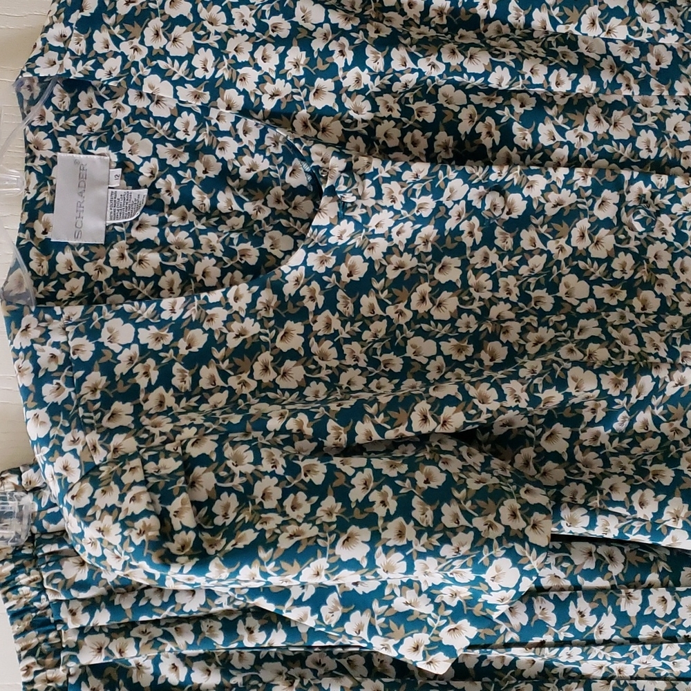 Schrader Skirt set